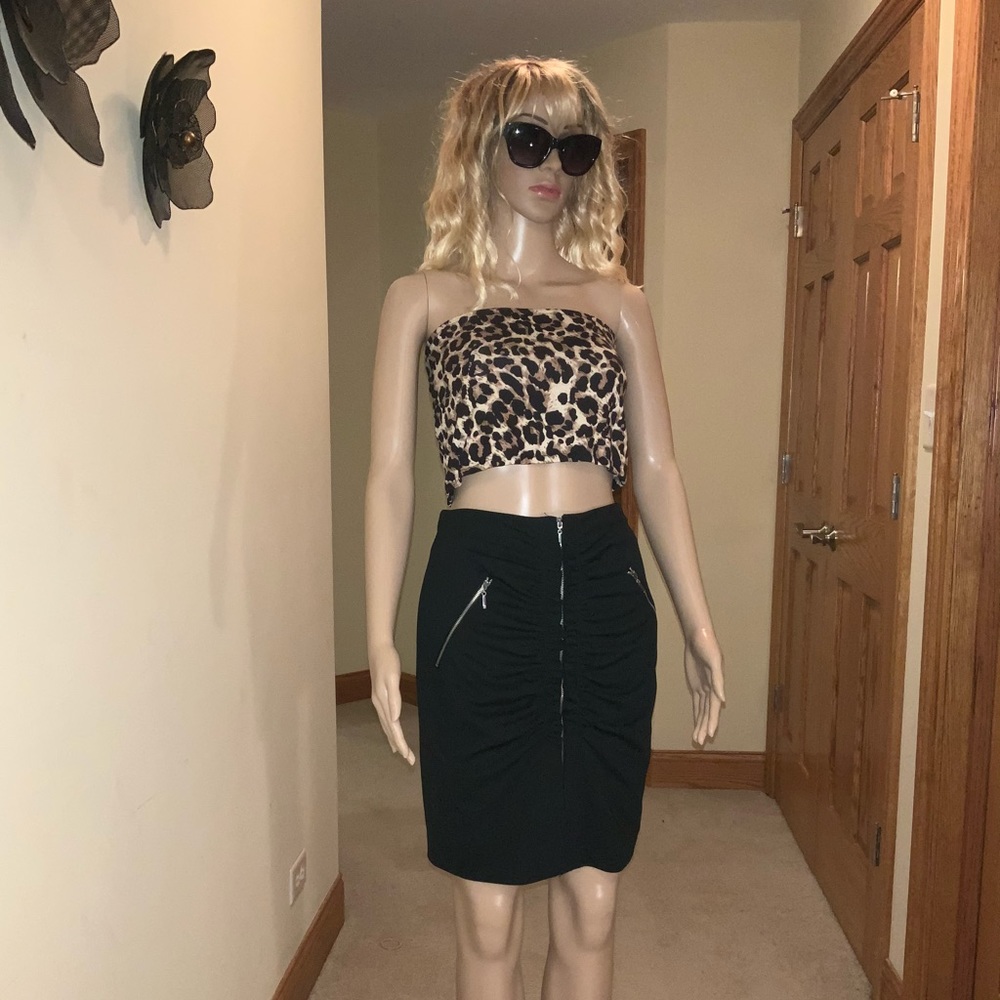 ALBERTO MAKALI BLACK ZIPPER SKIRT